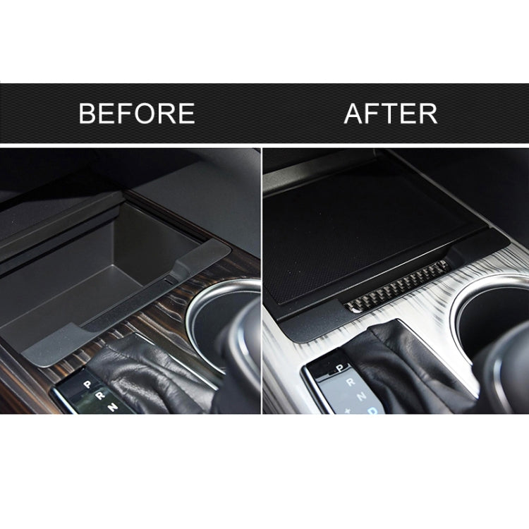 คาร์บอนไฟเบอร์กล่องเก็บ Groove สติกเกอร์ตกแต่งสำหรับ Toyota รุ่นที่ 8 Camry 2018-2019,ไดรฟ์ซ้าย, Storage Box Groove