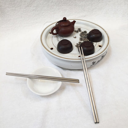 ตะเกียบพื้นผิวเรียบหนึ่งคู่, 22cm